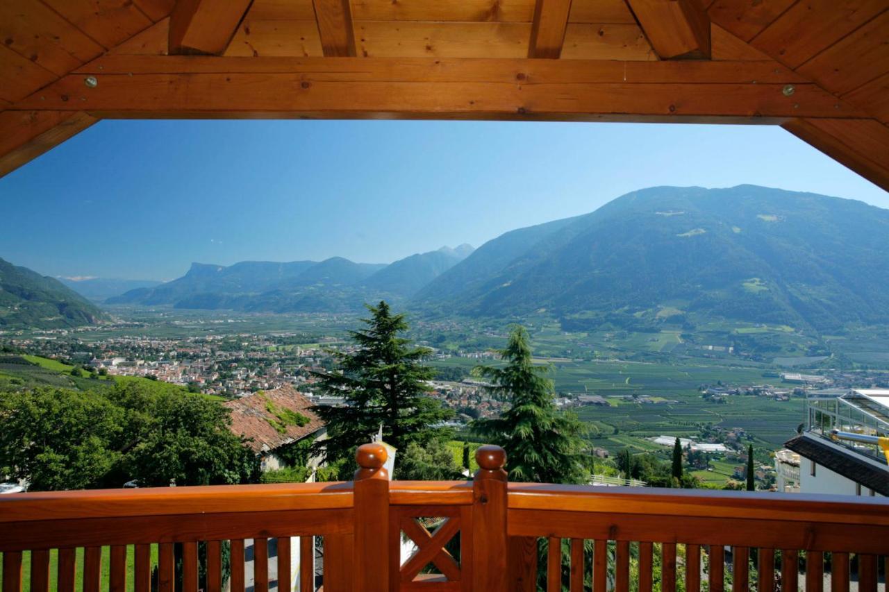 Small Hotel Sonne Tirolo Eksteriør billede